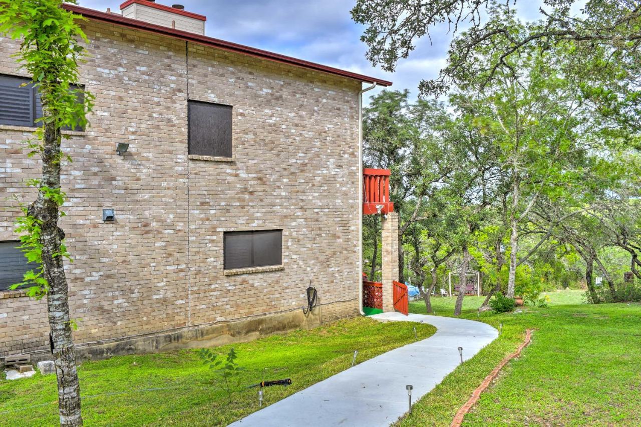 Relaxing Helotes Apt 7 Mi To Ut At San Antonio! Apartment Exterior photo